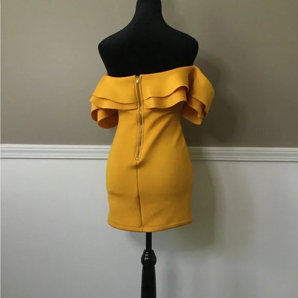 WinWin Strapless Mustard Dress - Picture 3 of 7